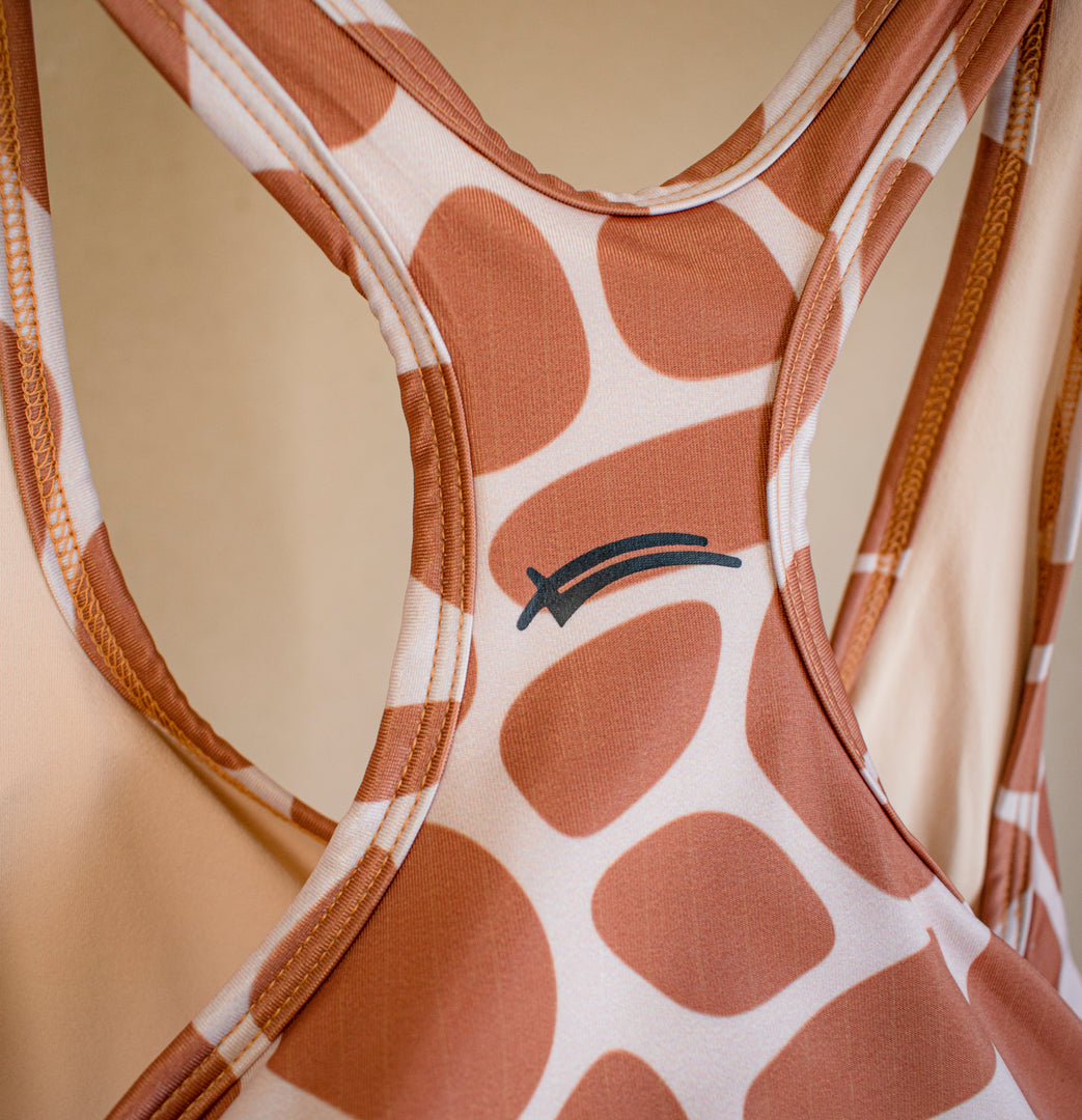 Top Deportivo Series – Estampado Jirafa Premium KMI2501